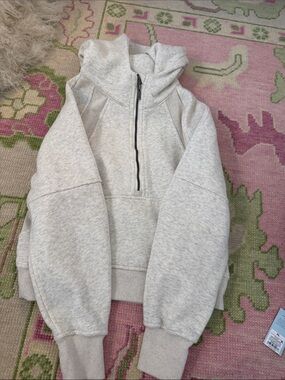 Bossi Cozy Heather Light Grey Half-Zip Hooded Sweatshirt